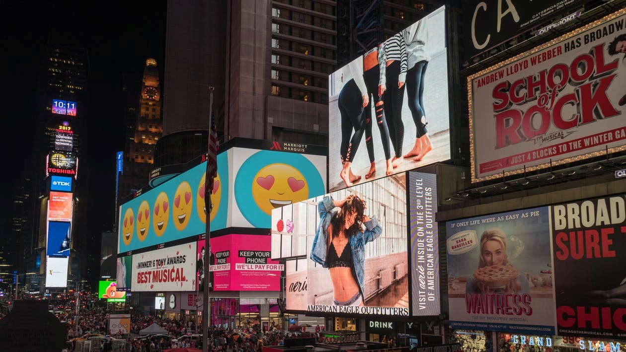 Increasing Brand Awareness Using Digital Signage 101
