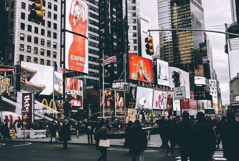 night life in toronto